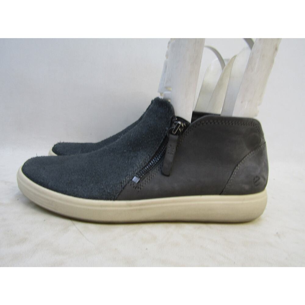 Ecco Womens Size 40 EUR Gray Soft Leather Zip Fashion Ankle Boots Booties